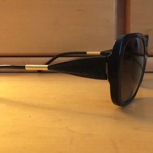 -SOLD- Burberry authentic sunglasses